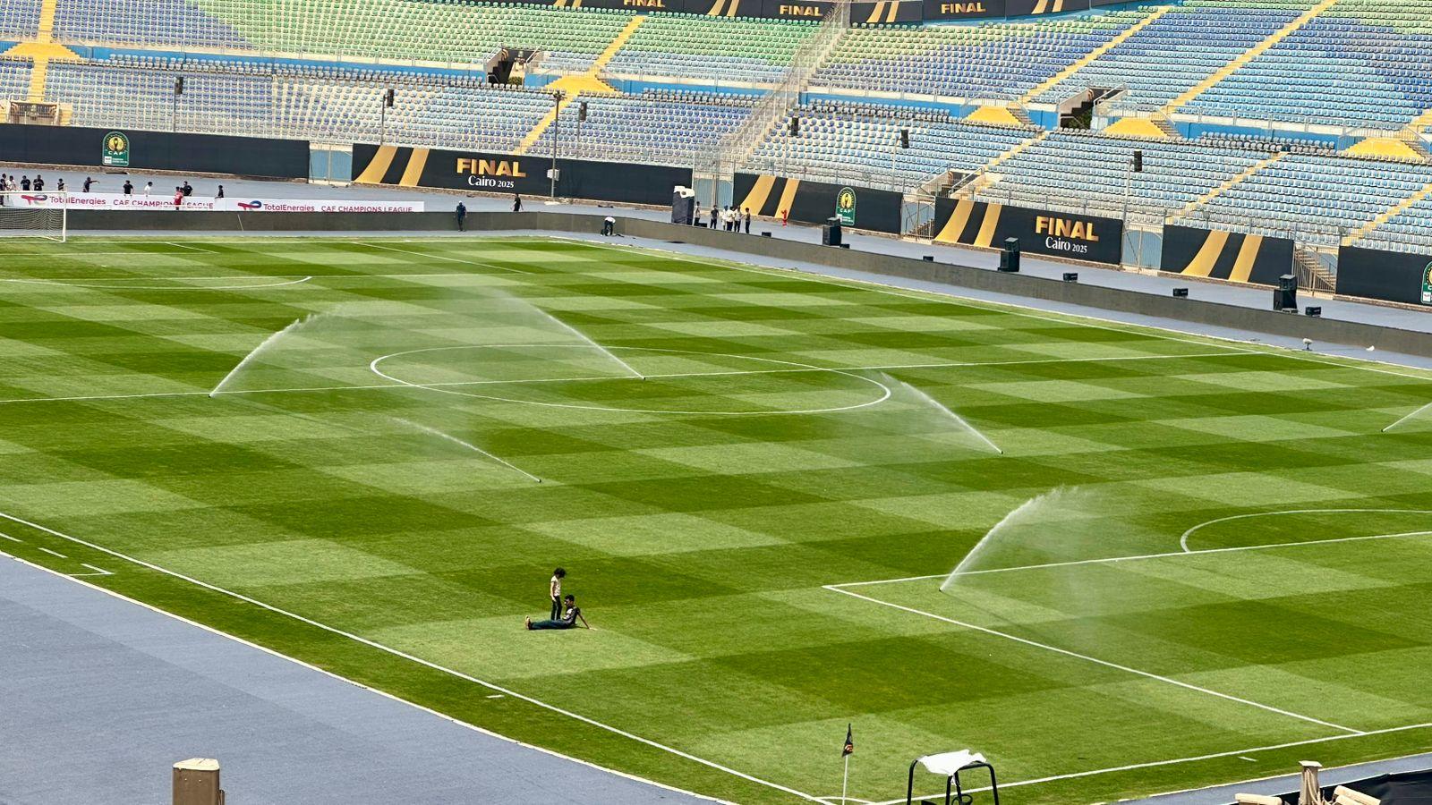 أستاد 30 يونيو بالدفاع الجوي